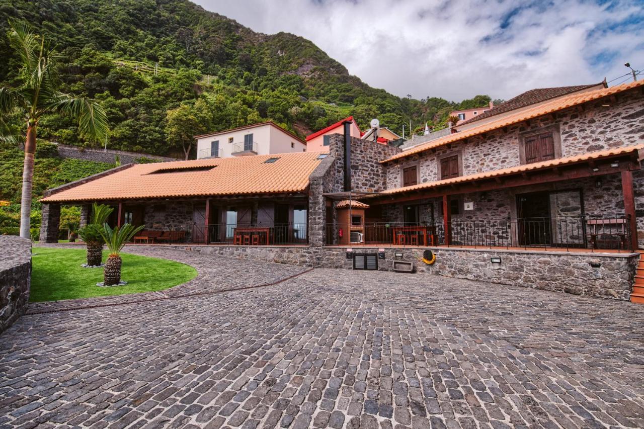 Sunny A & B By Amazing Madeira * Seixal (Madeira)