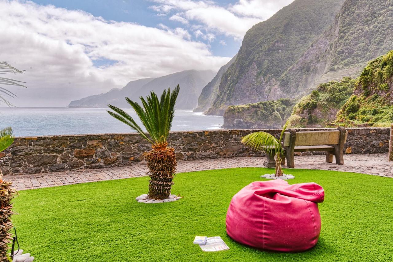 Dom wakacyjny Sunny A & B By Amazing Madeira *
