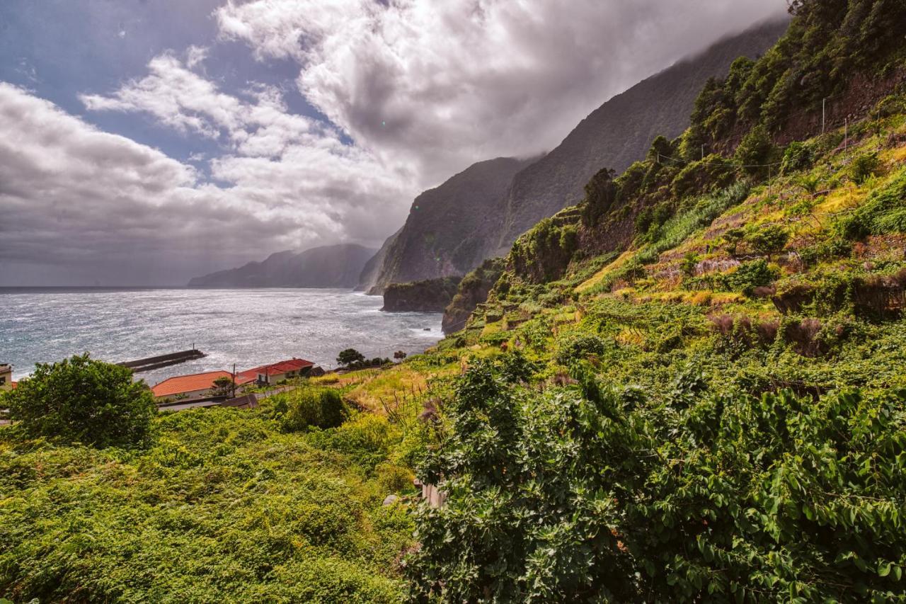 Dom wakacyjny Sunny A & B By Amazing Madeira *